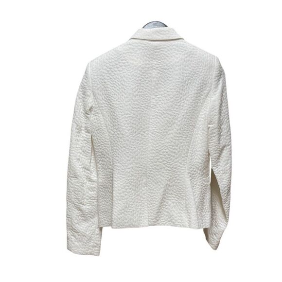 🌟NEW🌟Calvin Klein🌟White 2 Piece Suite - Picture 2 of 4